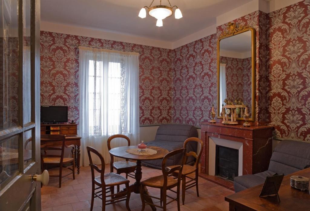 Logis Hotel - Restaurant La Marbrerie Caunes-Minervois 客房 照片